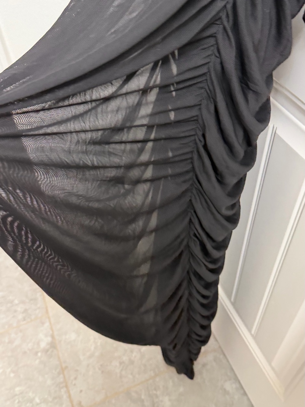 Elegant Black Off-Shoulder Ruched Women’s Dress - Picture 10 of 10